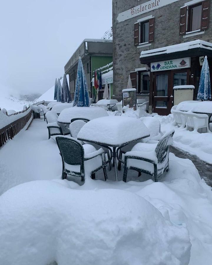 Hotel Genziana Passo Stelvio Exteriör bild