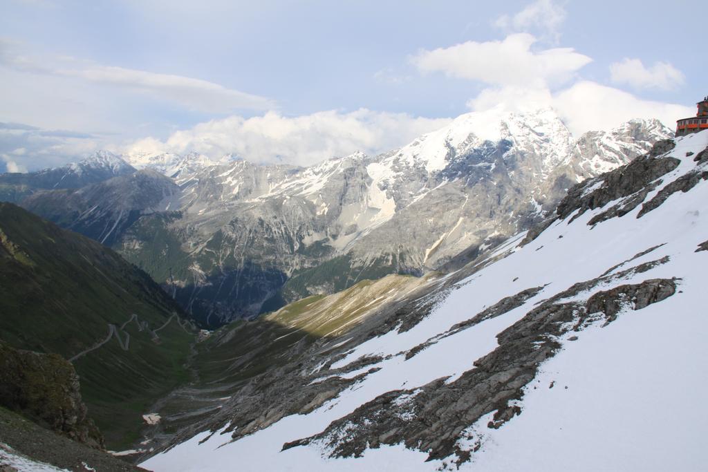 Hotel Genziana Passo Stelvio Exteriör bild