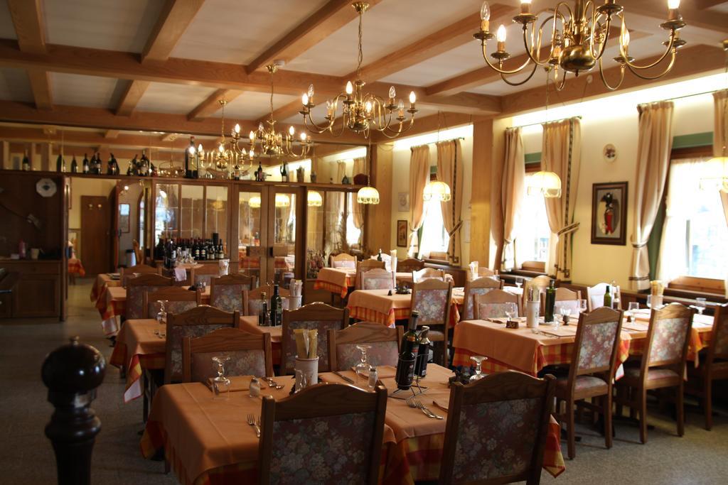 Hotel Genziana Passo Stelvio Exteriör bild